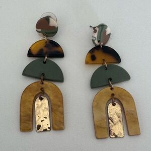 Multicolor Geometric Dangle Earrings